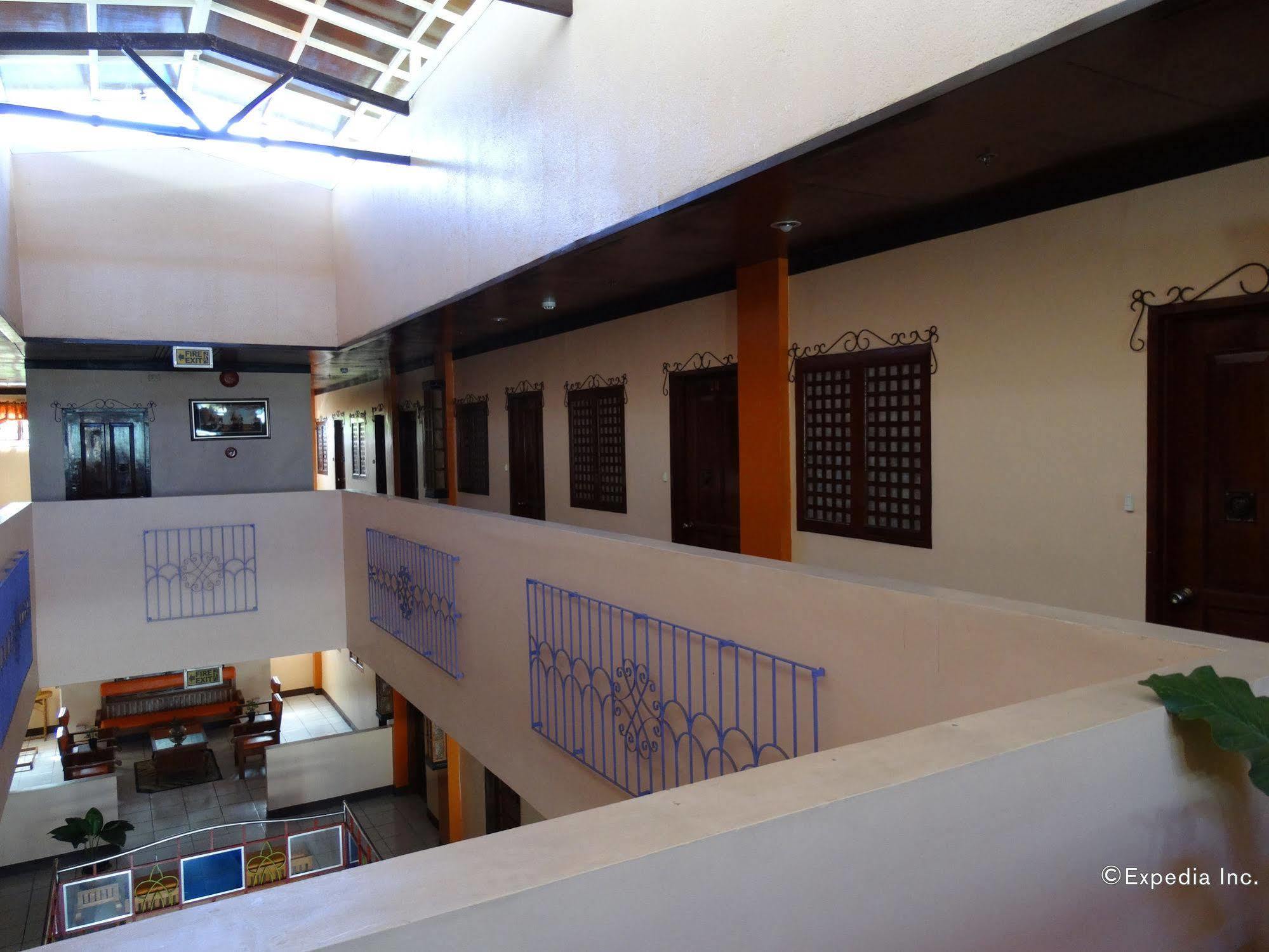 Corazon Tourist Inn Puerto Princesa Exterior photo